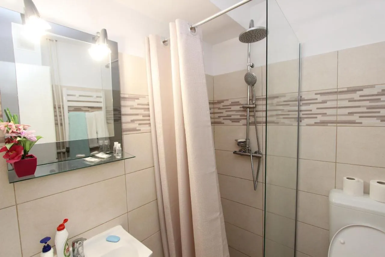 Apartment Ferienwohnung Piata Sudului Host Bukarest