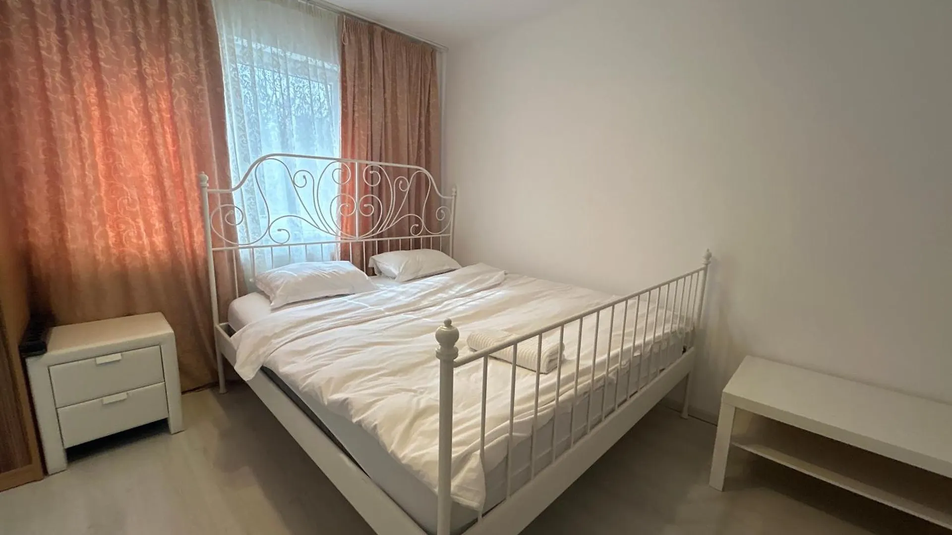 Appartement Piata Sudului Host à Bucarest